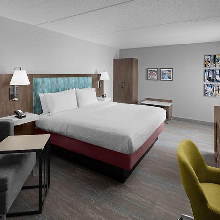 Hampton Inn Cleveland-Downtown Екстер'єр фото