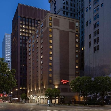 Hampton Inn Cleveland-Downtown Екстер'єр фото