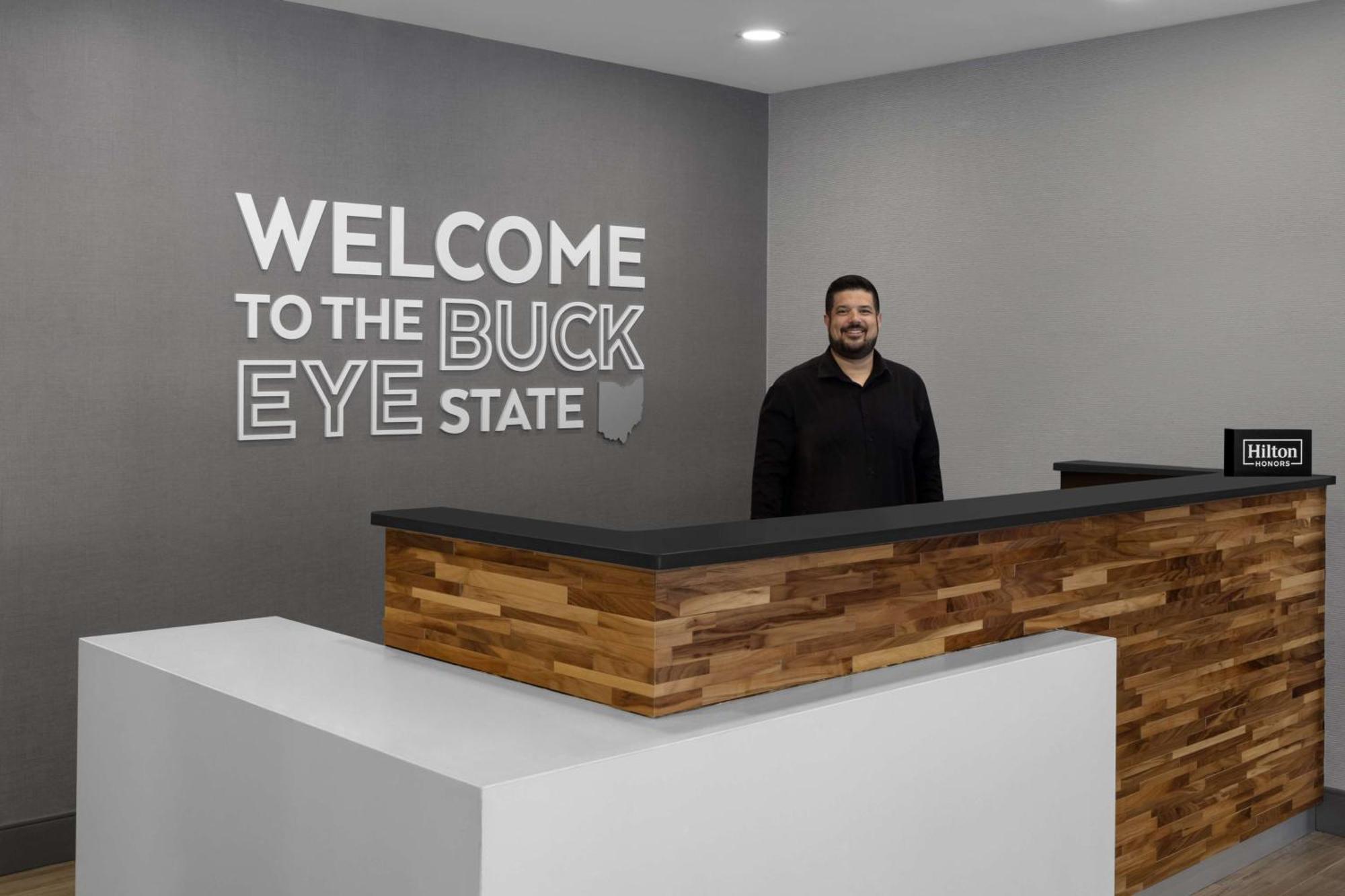 Hampton Inn Cleveland-Downtown Екстер'єр фото