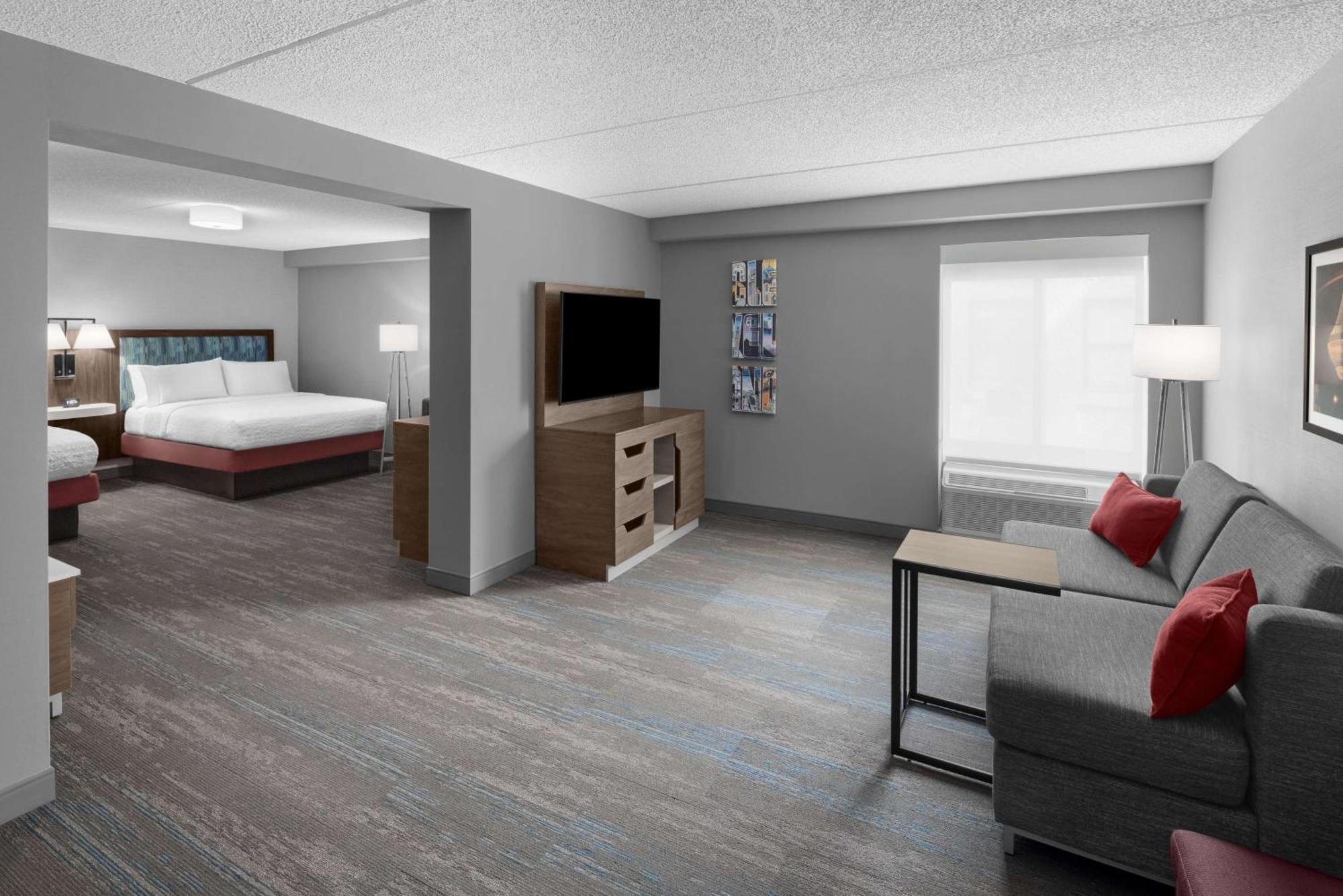 Hampton Inn Cleveland-Downtown Екстер'єр фото