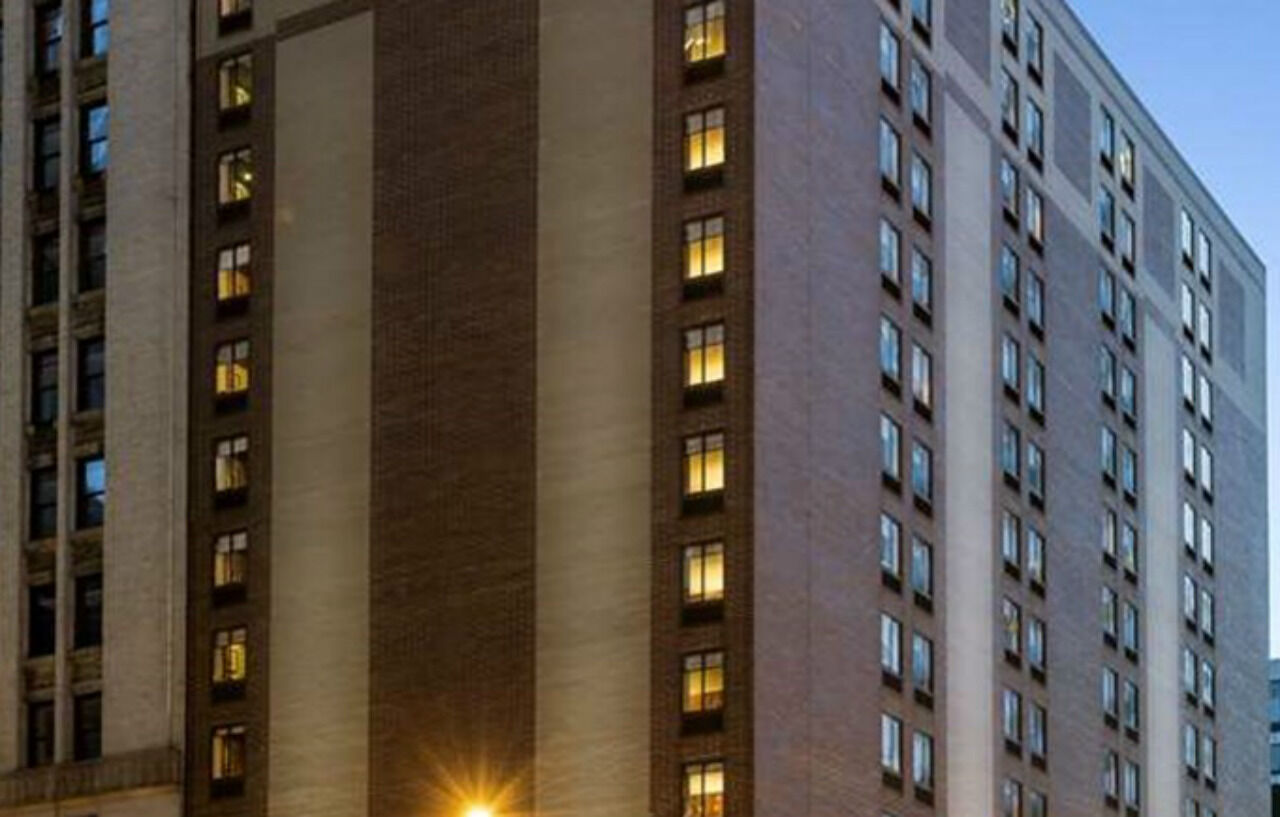 Hampton Inn Cleveland-Downtown Екстер'єр фото