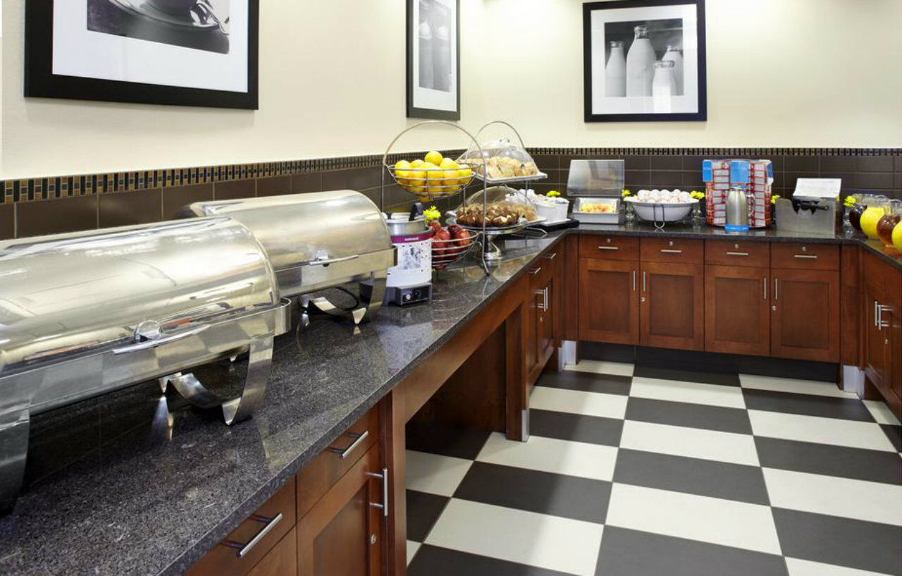 Hampton Inn Cleveland-Downtown Екстер'єр фото